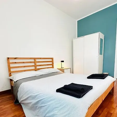 Corso Buenos Aires 2br Sofa Bed, M1 M2 Loreto, Apartment Milan