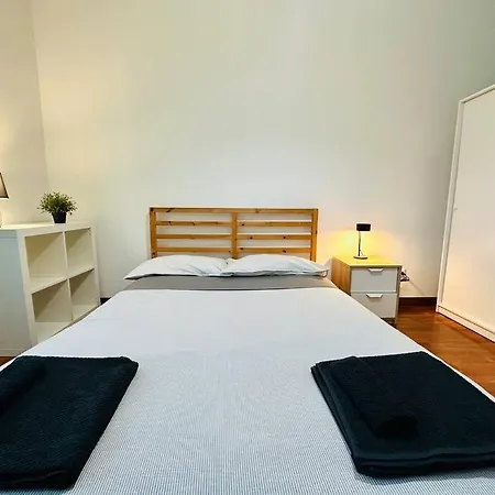 Corso Buenos Aires 2br Sofa Bed, M1 M2 Loreto, Milán